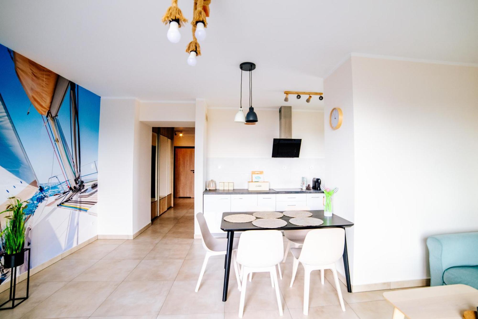 Yacht Apartments Вилкасы Экстерьер фото